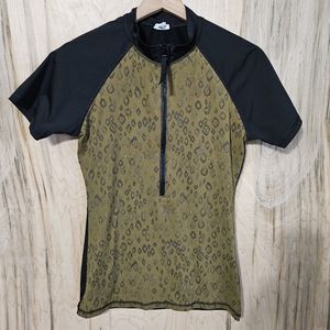 Madewell Womens Sz Medium Leopard Print Short Sleeve Half Zip Rash Guard